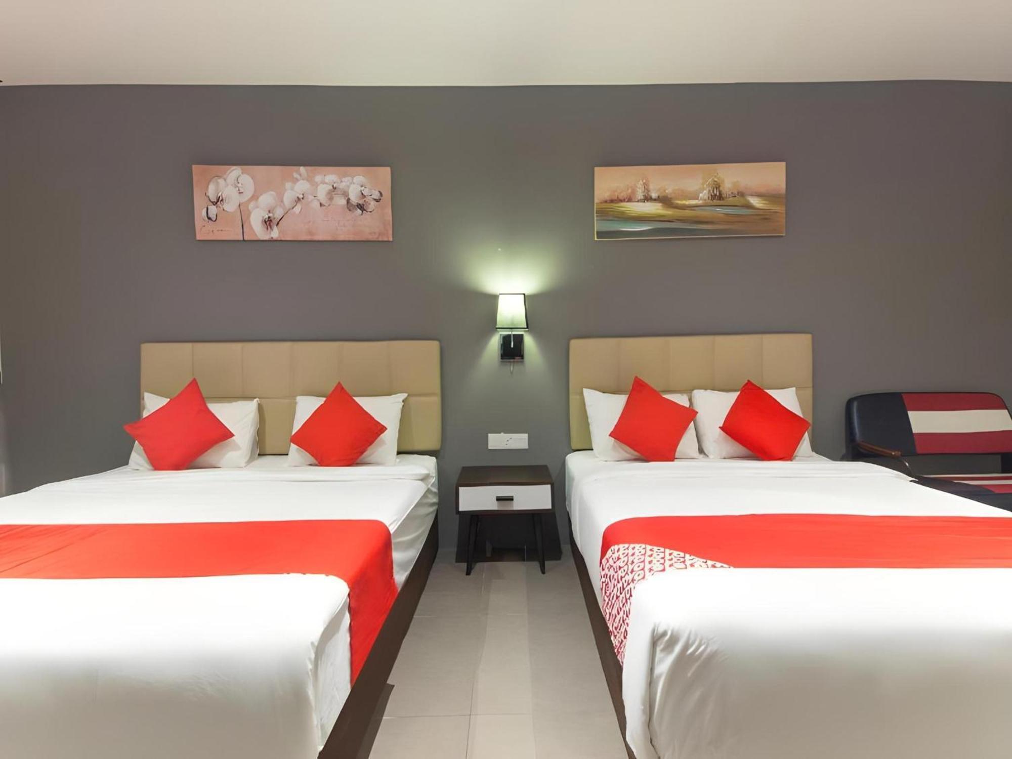 Yootel Boutique Hotel Каджанг Екстер'єр фото