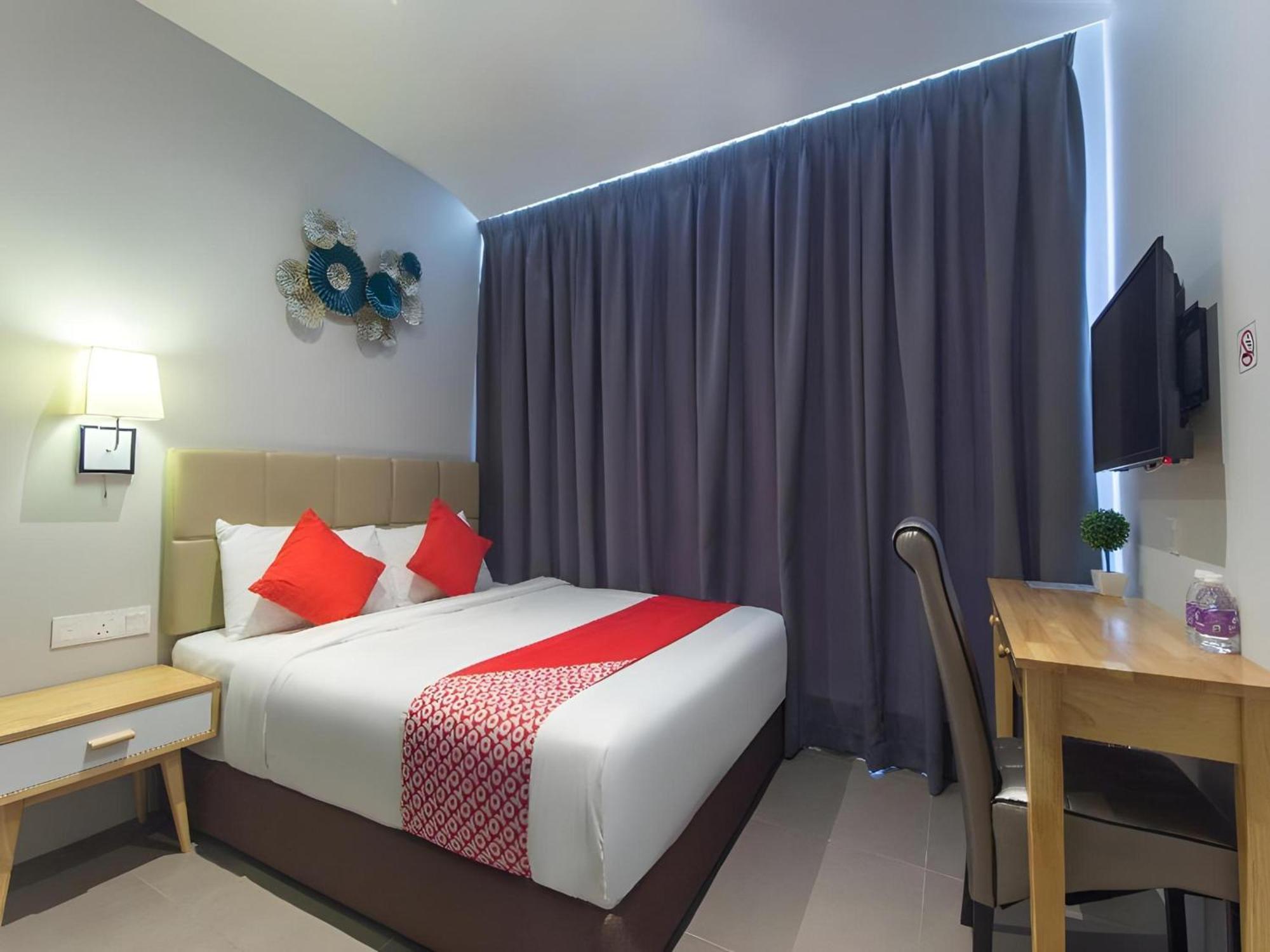 Yootel Boutique Hotel Каджанг Екстер'єр фото