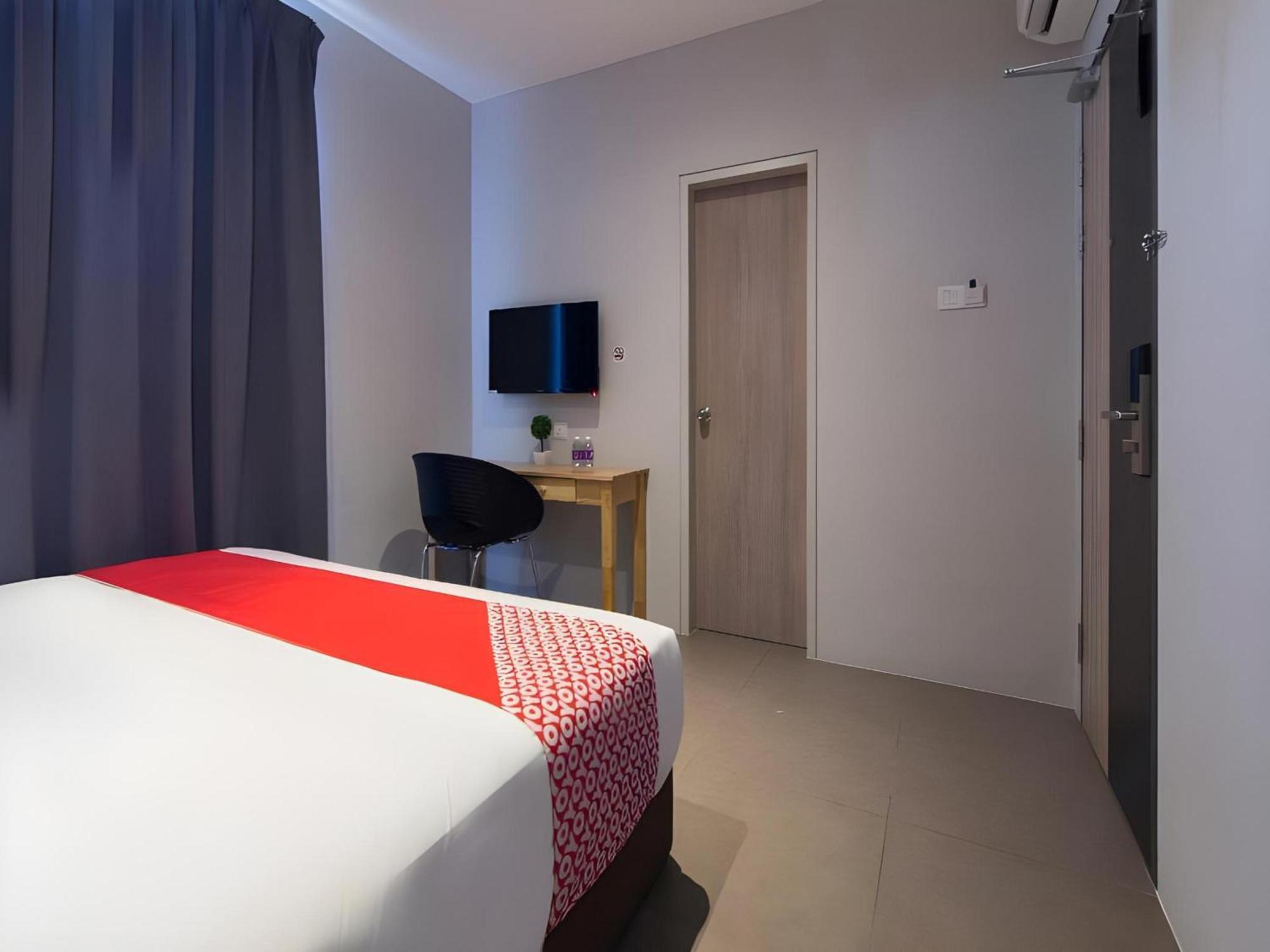 Yootel Boutique Hotel Каджанг Екстер'єр фото