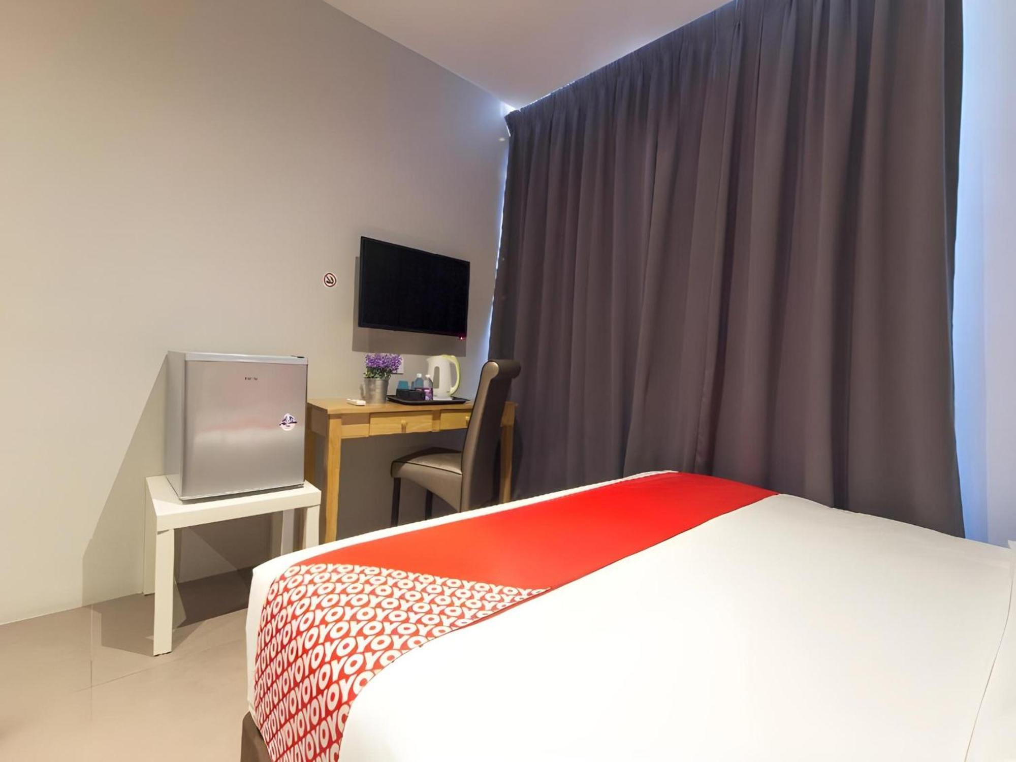 Yootel Boutique Hotel Каджанг Екстер'єр фото