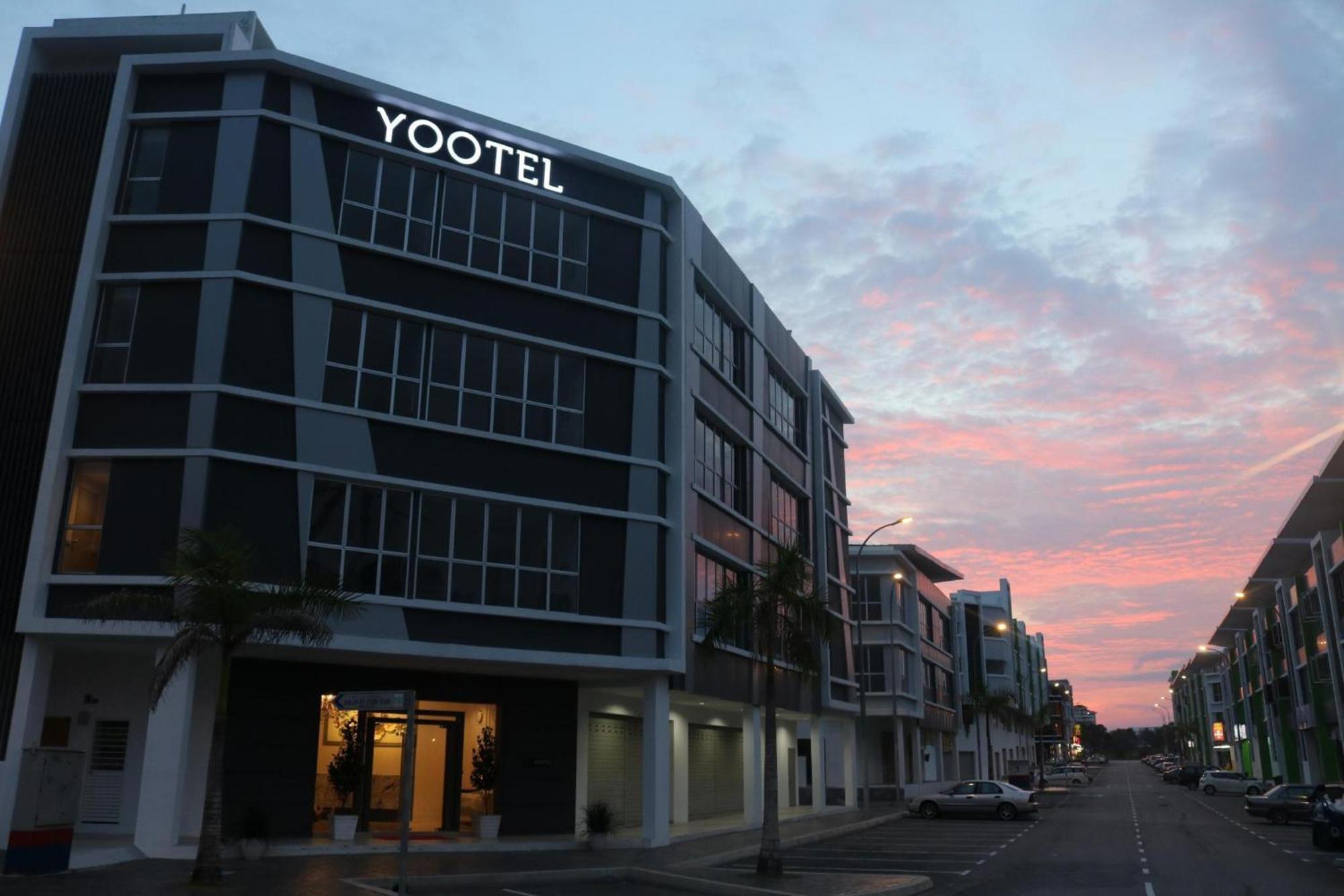 Yootel Boutique Hotel Каджанг Екстер'єр фото