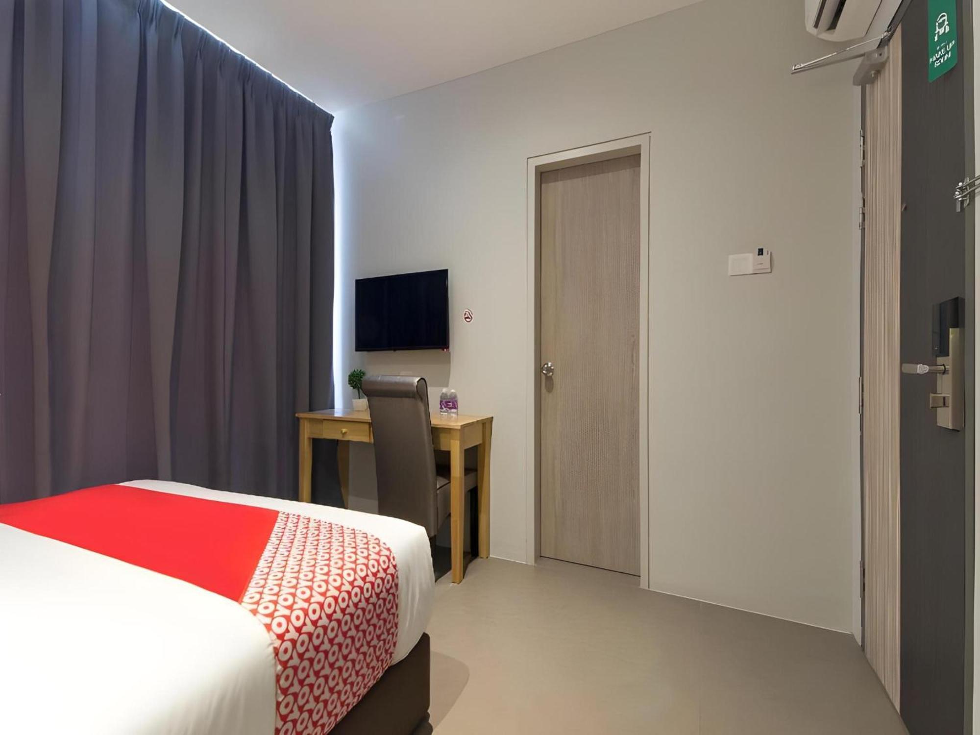 Yootel Boutique Hotel Каджанг Екстер'єр фото
