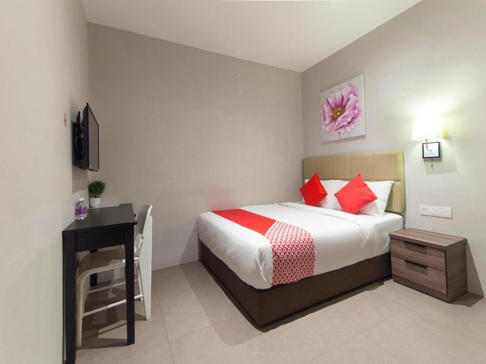 Yootel Boutique Hotel Каджанг Екстер'єр фото